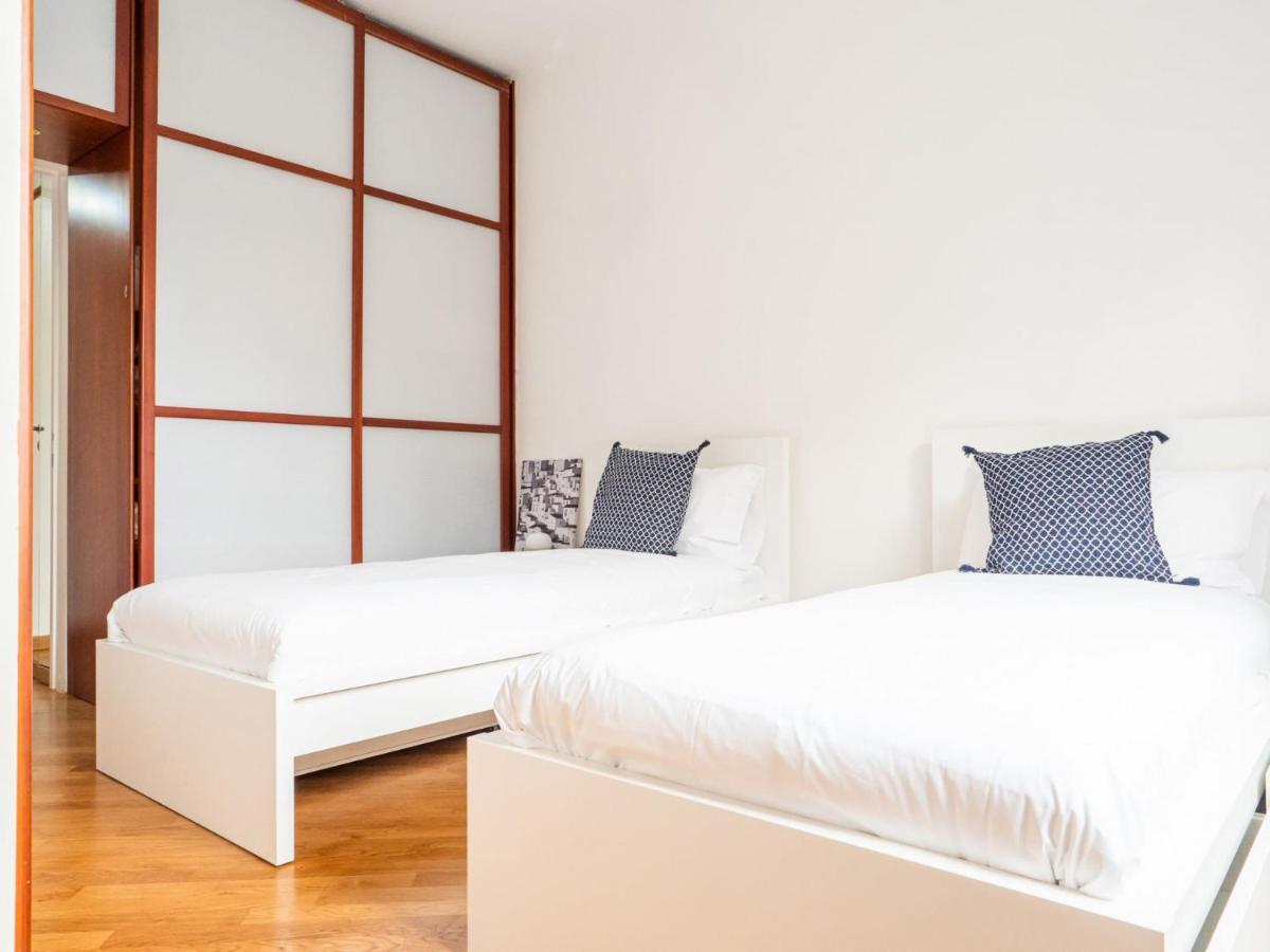 The Best Rent - Two-Bedroom Apartment In Maciachini District Milan Exterior photo